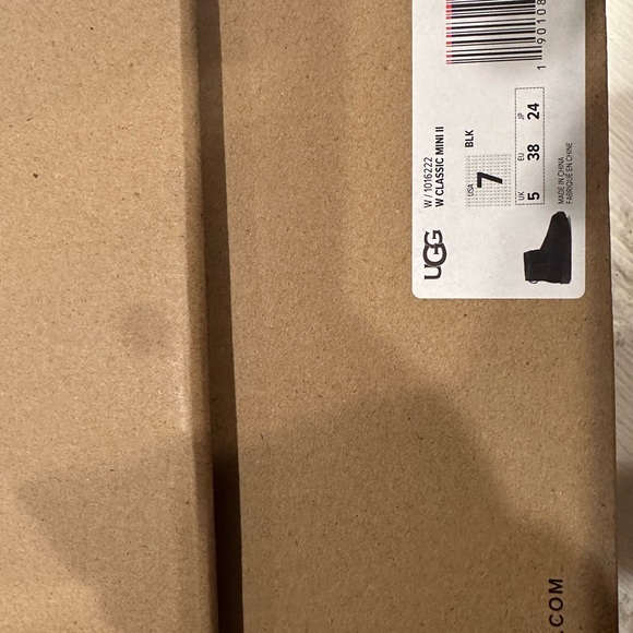 UGG Black Mini Li Shearling Ankle Boots 7 - Picture 3 of 5